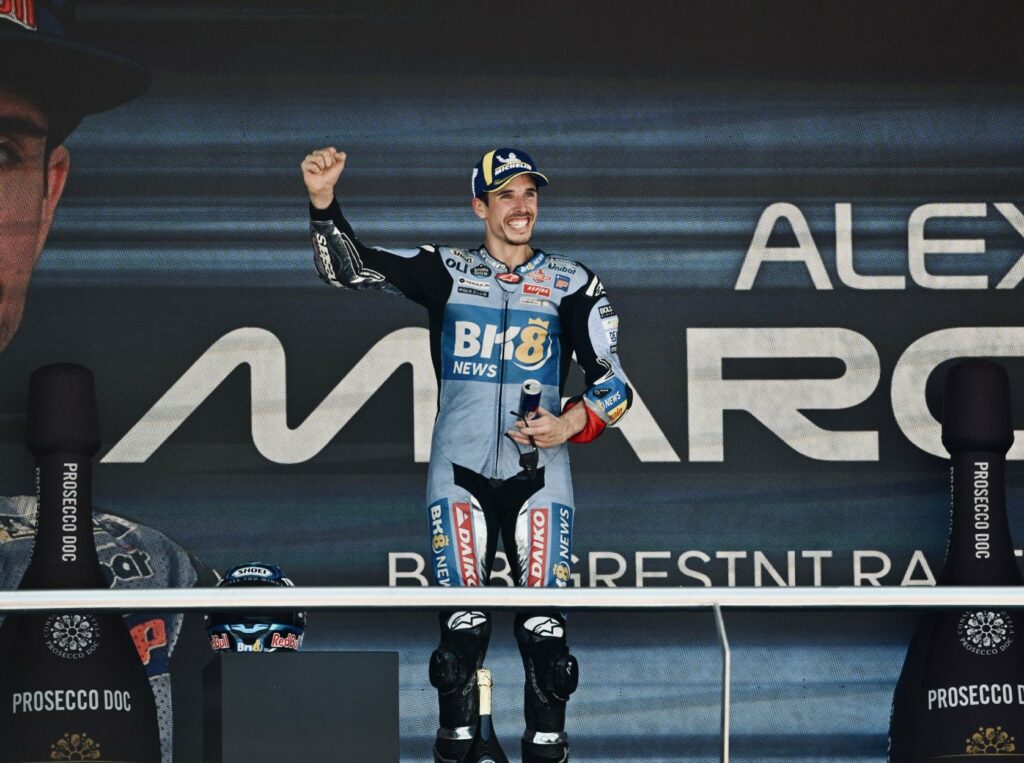 nxnoticias.com-motogp-espana-alex-marquez-derrota-a-su-hermano-marc-y-celebra-en-jerez