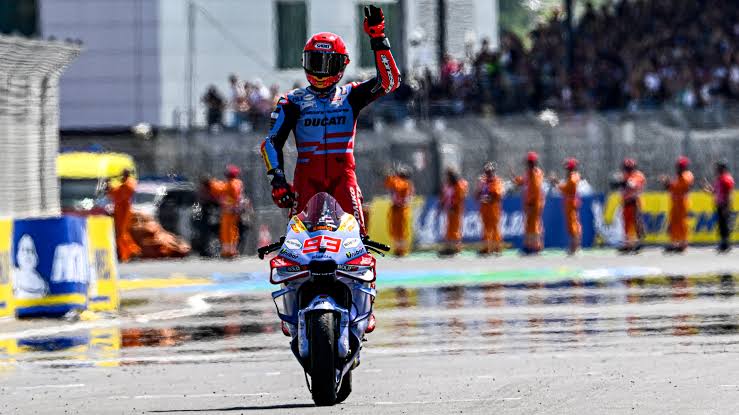 nxnoticias.com-domimio-total-de-marc-marquez-en-le-mans-tras-victoria-en-el-sprint
