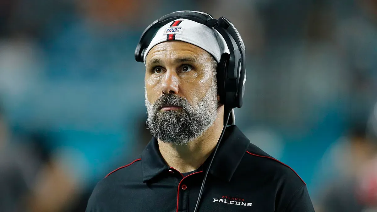 nxnoticias.com-nfl-multa-a-los-falcons-y-al-dc-jeff-ulbrich-por-la-broma-telefonica-a-shedeur-sanders