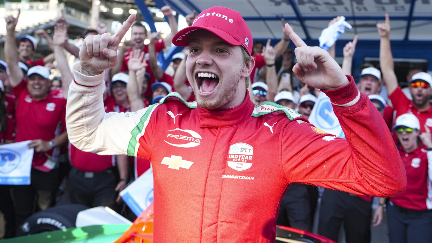 nxnoticias.com-shwartzman-primer-novato-en-lograr-la-pole-en-la-indy-500-desde-1983